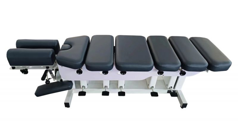 腳踩六節按摩床